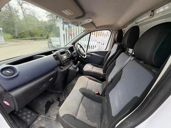 Used Vauxhall Vivaro 2014 for sale - 76217583: Photo 8