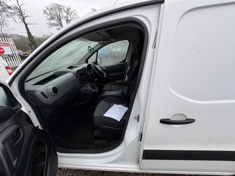 Used Peugeot Partner 2017 for sale - 77219086: Photo 11