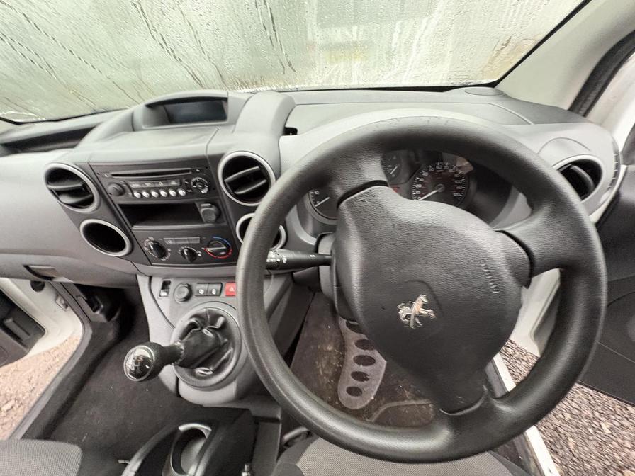 Used Peugeot Partner 2017 for sale - 77219086: Photo 22