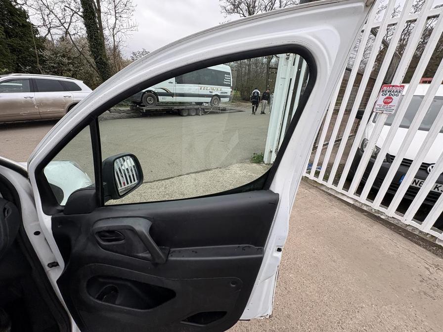 Used Peugeot Partner 2016 for sale - 78148620: Photo 16