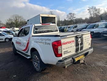 Used Nissan Navara 2016 for sale - 74728167: Photo