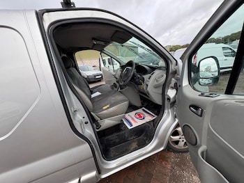 Used Vauxhall Vivaro 2012 for sale - 76475468: Photo