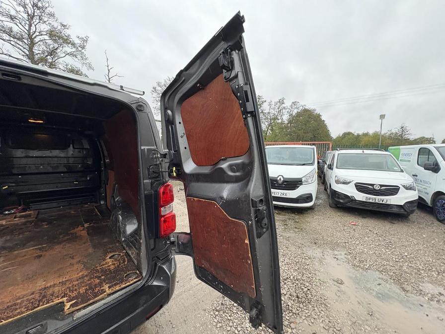 Used Vauxhall Vivaro 2020 for sale - 76475467: Photo 9