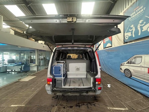 Used Volkswagen Transporter 1994 for sale - 76155457: Photo 20