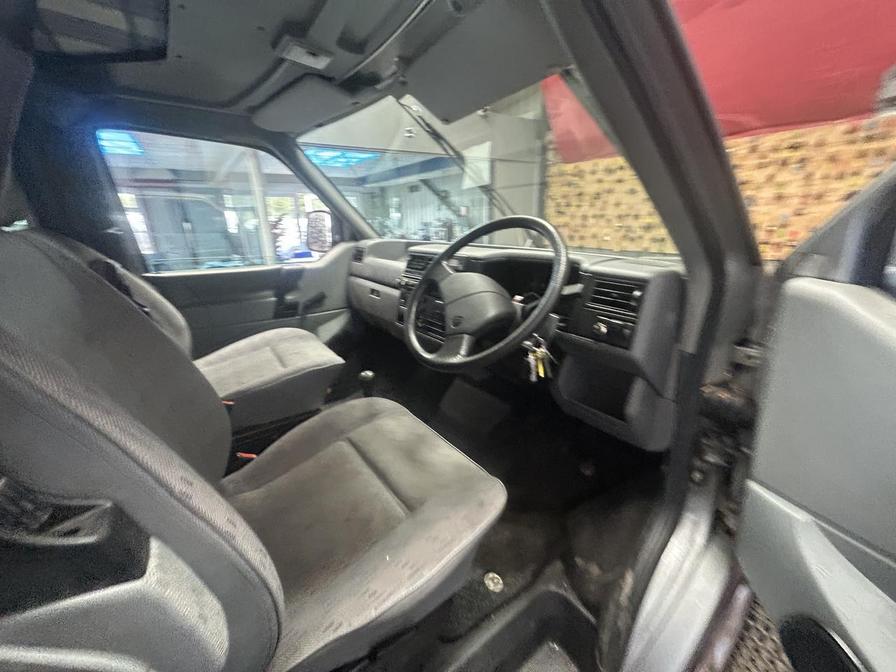 Used Volkswagen Transporter 1994 for sale - 76155457: Photo 8