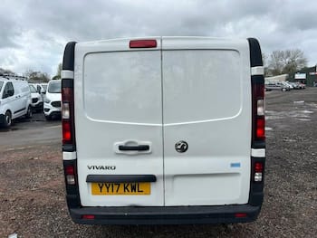 Used Vauxhall Vivaro 2017 for sale - 79700672: Photo