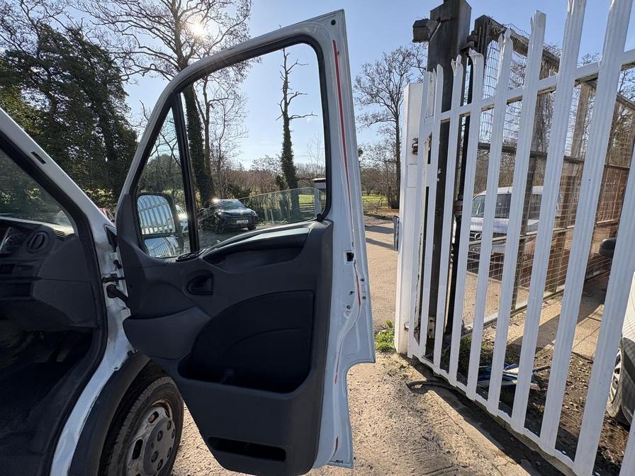 Used Iveco Daily 2010 for sale - 77983138: Photo 14