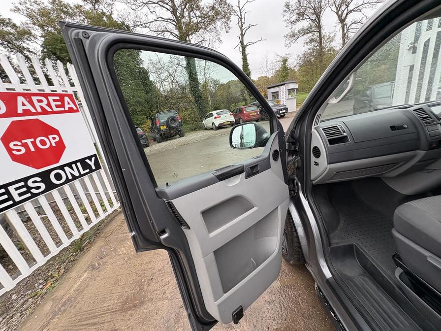 Used Volkswagen Transporter 2014 for sale - 76475466: Photo 10