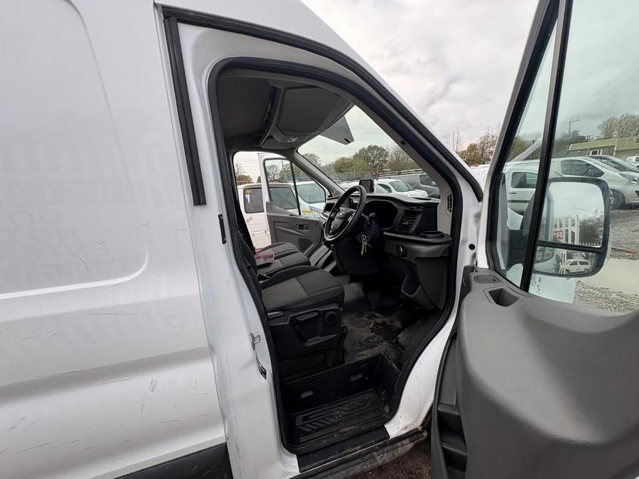 Used Ford Transit 2022 for sale - 76598152: Photo 2