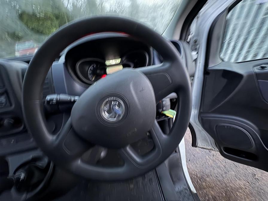 Used Vauxhall Vivaro 2016 for sale - 77194167: Photo 16