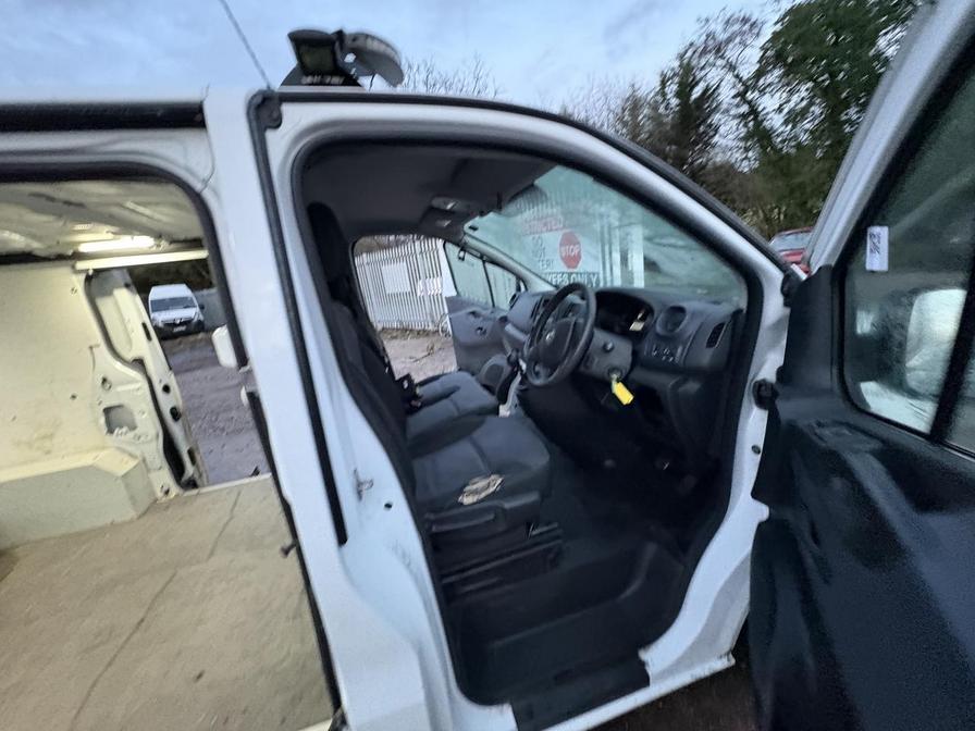 Used Vauxhall Vivaro 2016 for sale - 77194167: Photo 20