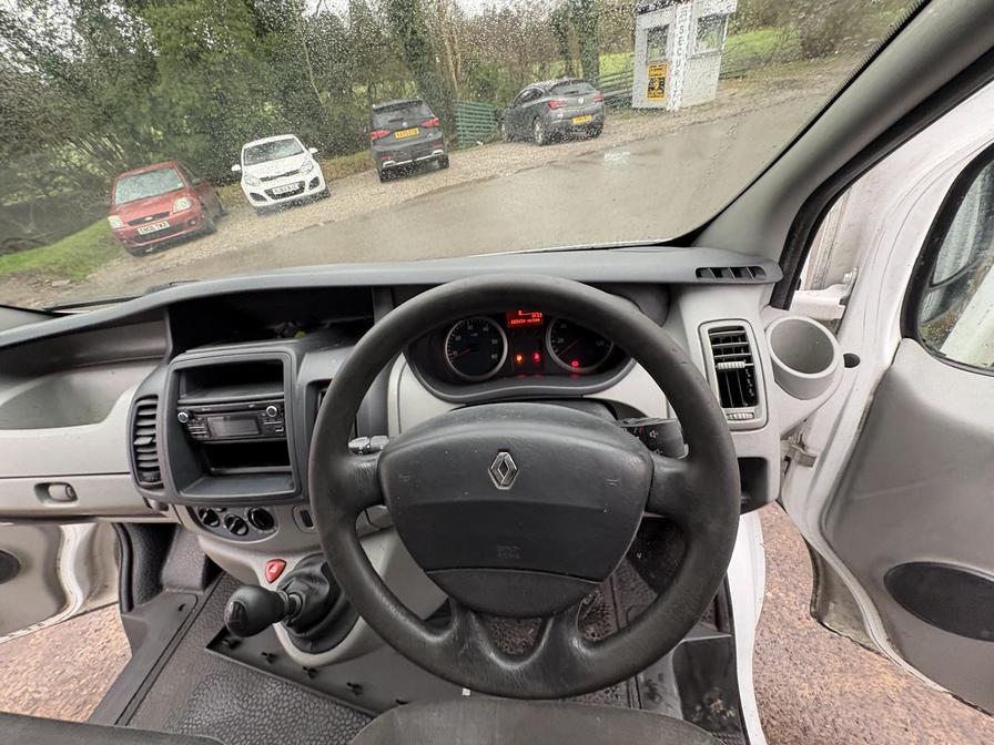 Used Renault Trafic 2013 for sale - 78148619: Photo 2