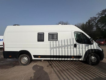 Used Peugeot Boxer 2018 for sale - 77786632: Photo