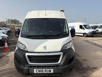 Used Peugeot Boxer 2018 for sale - 77786632: Photo