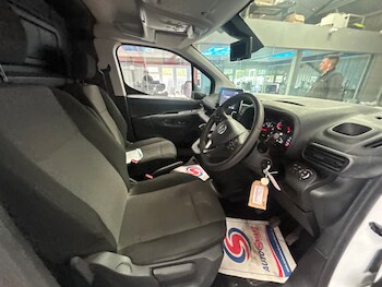 Used Vauxhall Combo 2020 for sale - 75648967: Photo