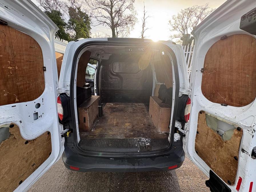 Used Ford Transit Courier 2018 for sale - 77206051: Photo 18