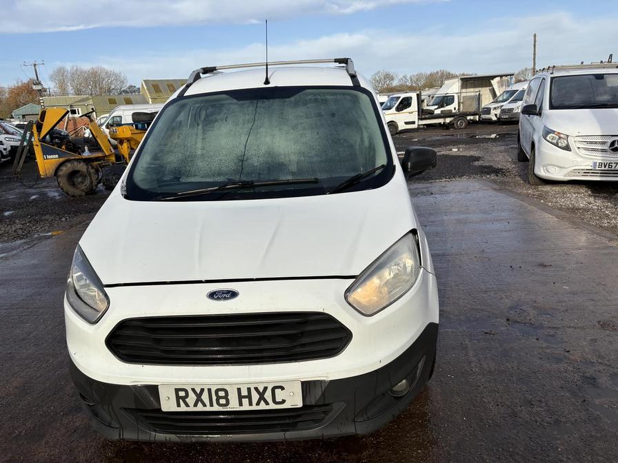 Used Ford Transit Courier 2018 for sale - 77206051: Photo 5