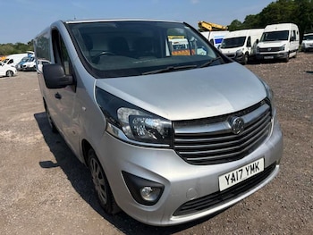 Used Vauxhall Vivaro 2017 for sale - 78730137: Photo