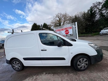 Used Citroen Berlingo 2016 for sale - 76704723: Photo