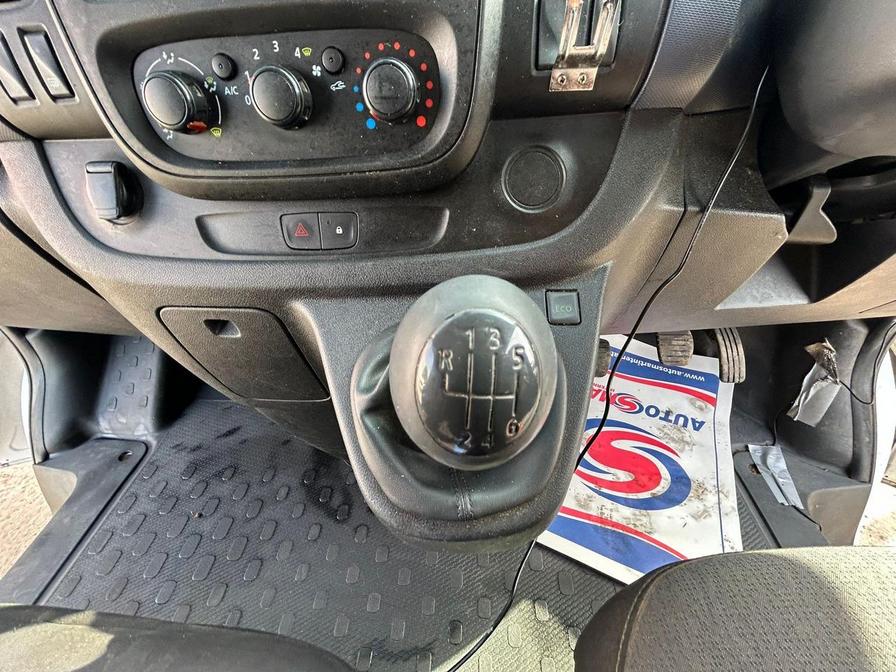 Used Vauxhall Vivaro 2017 for sale - 77810716: Photo 14