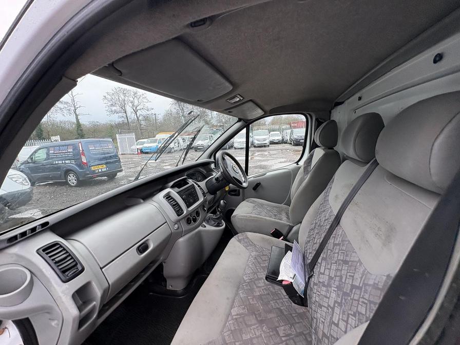 Used Vauxhall Vivaro 2005 for sale - 77540388: Photo 16