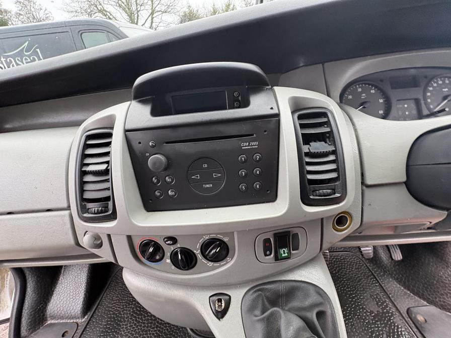 Used Vauxhall Vivaro 2005 for sale - 77540388: Photo 21