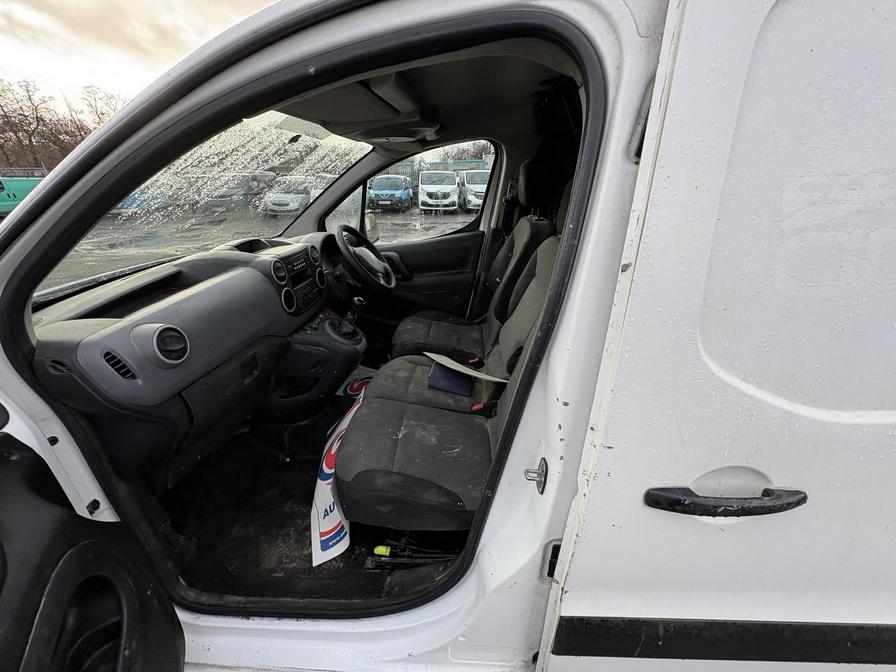 Used Peugeot Partner 2018 for sale - 76856653: Photo 16