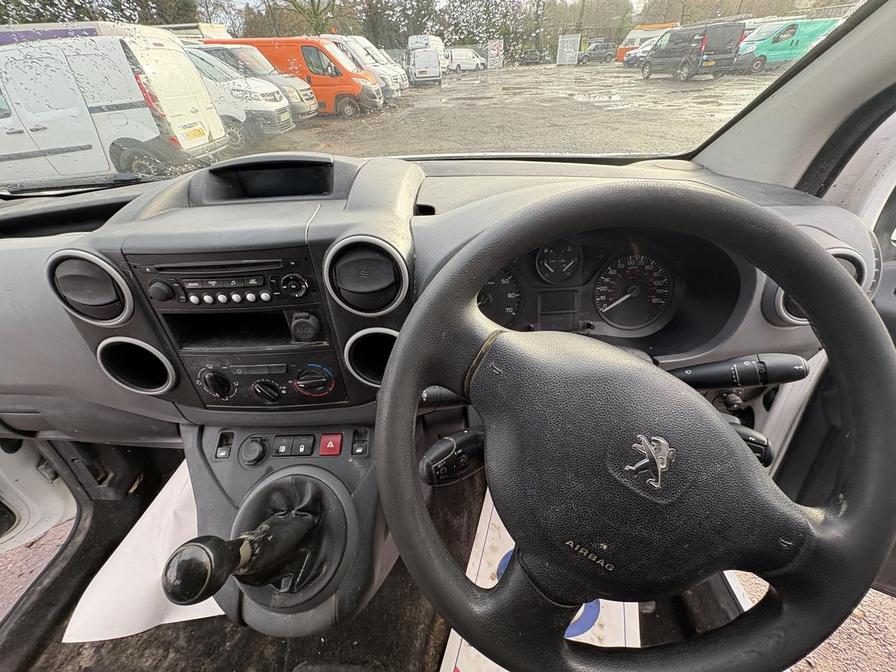 Used Peugeot Partner 2018 for sale - 76856653: Photo 3