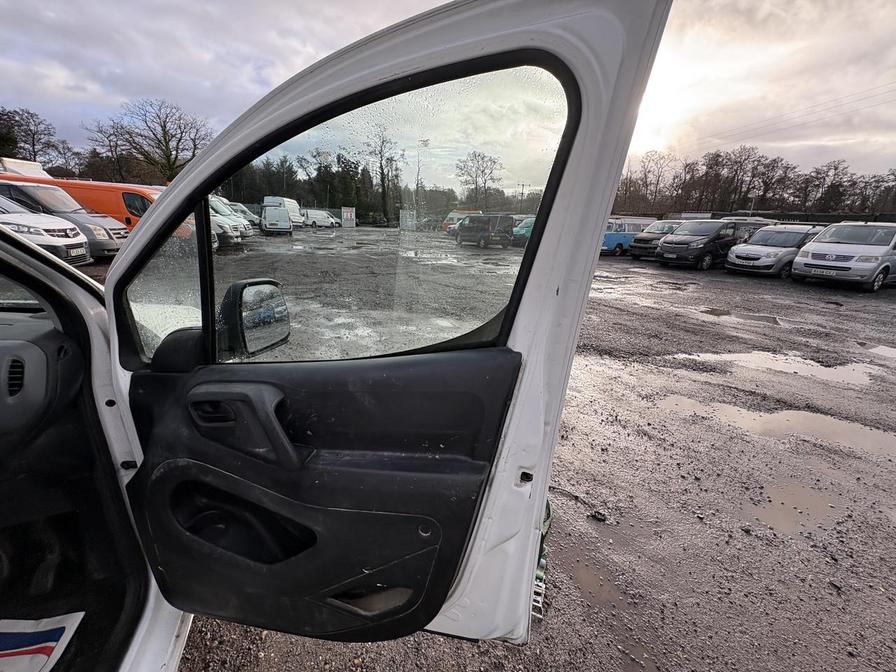 Used Peugeot Partner 2018 for sale - 76856653: Photo 7