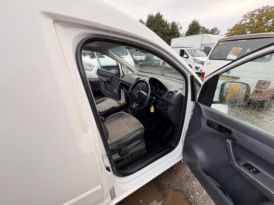 Used Volkswagen Caddy 2012 for sale - 76381749: Photo 4