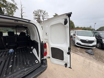Used Citroen Berlingo 2018 for sale - 76540408: Photo