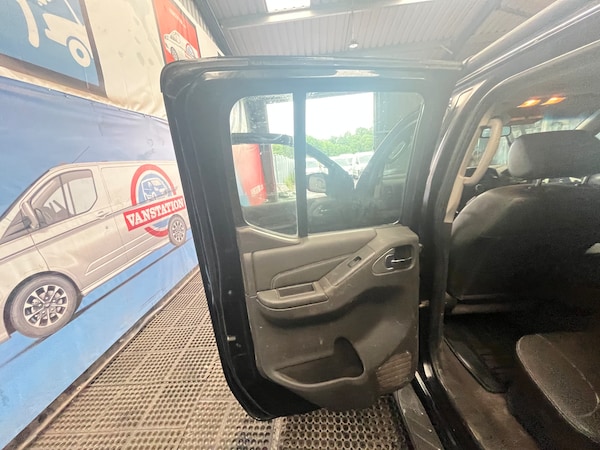 Used Nissan Navara 2012 for sale - 74966725: Photo 16