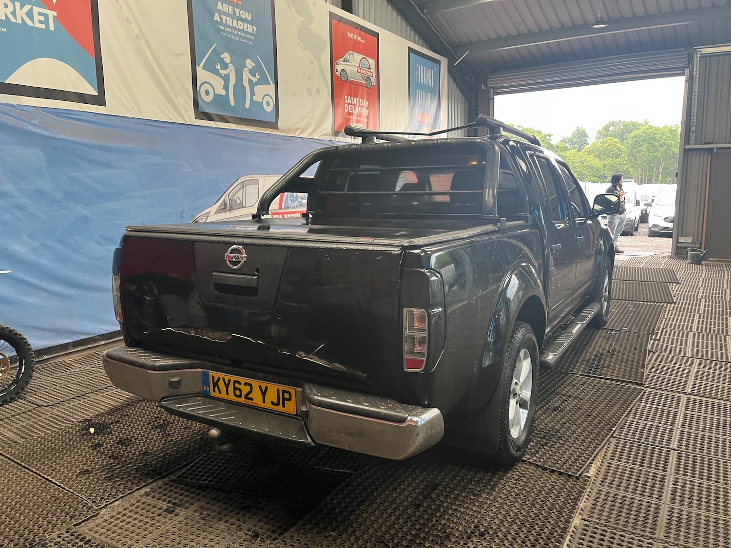 Vehicle 21