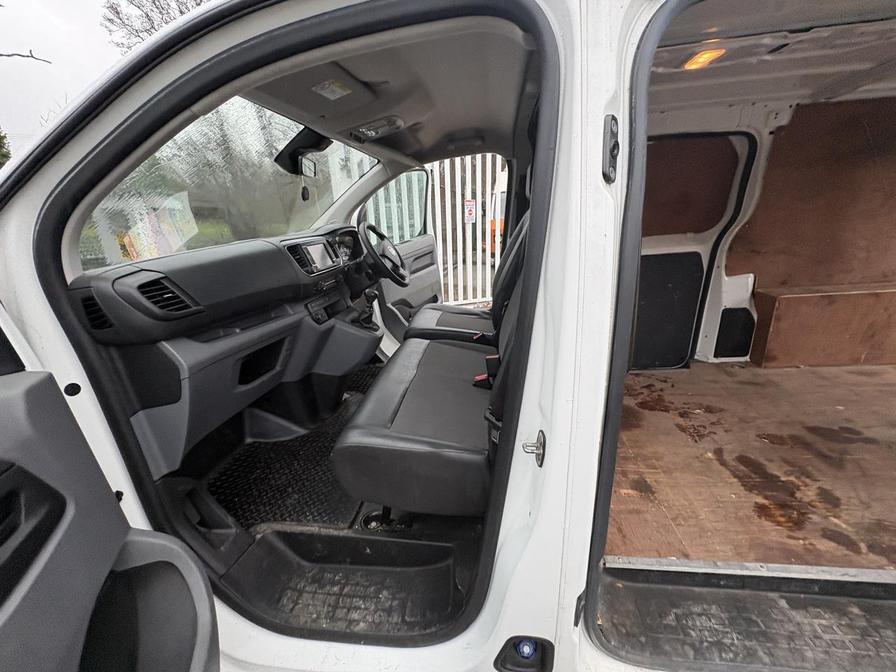 Used Vauxhall Vivaro 2020 for sale - 77194162: Photo 15