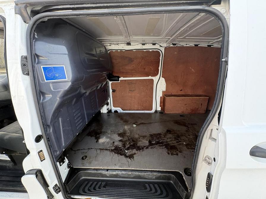 Used Mercedes-Benz Vito 2017 for sale - 77786639: Photo 10