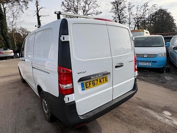 Used Mercedes-Benz Vito 2017 for sale - 77786639: Photo