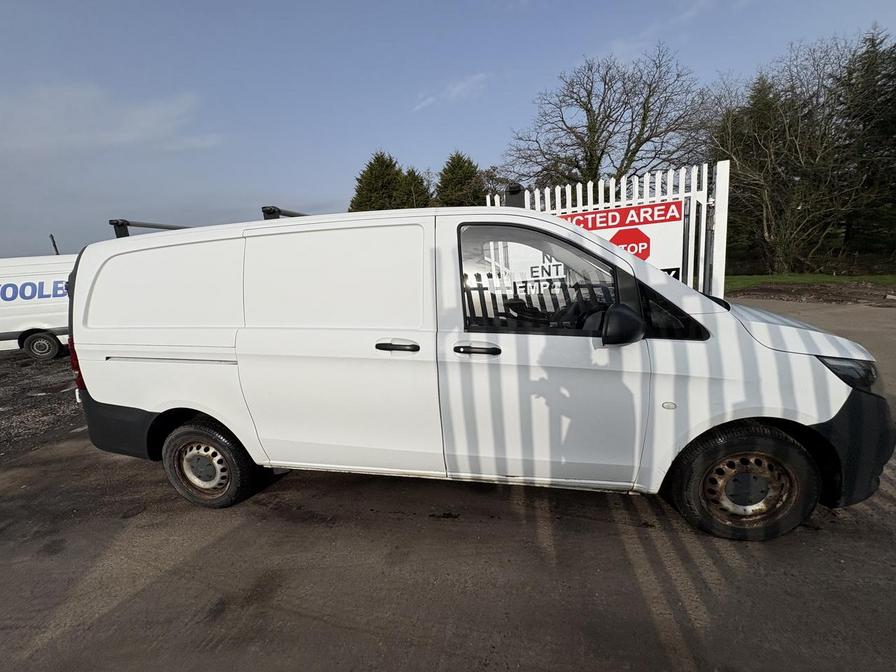 Used Mercedes-Benz Vito 2017 for sale - 77786639: Photo 5