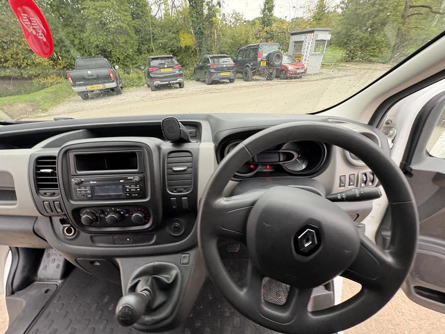 Used Renault Trafic 2017 for sale - 76204650: Photo 10