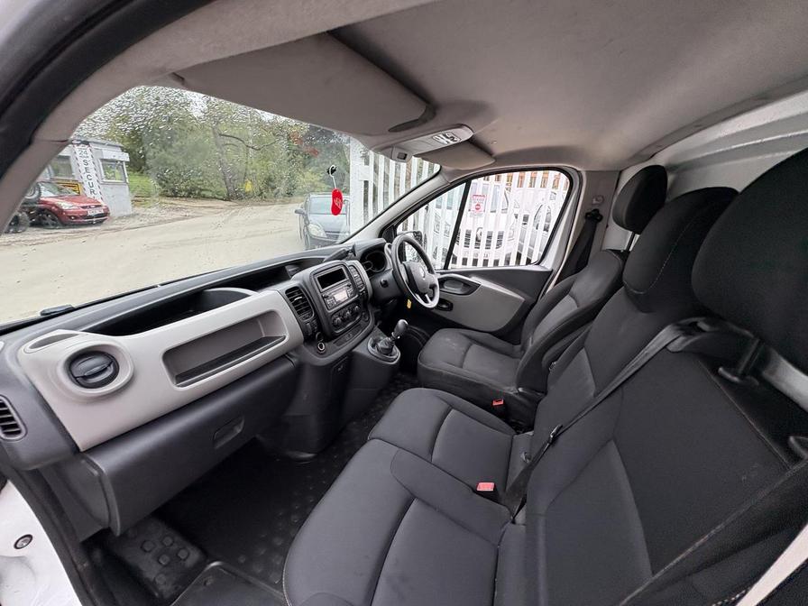 Used Renault Trafic 2017 for sale - 76204650: Photo 15