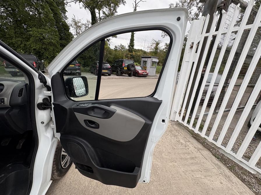 Used Renault Trafic 2017 for sale - 76204650: Photo 17