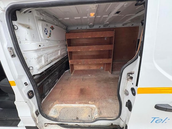 Used Renault Trafic 2017 for sale - 76204650: Photo 3