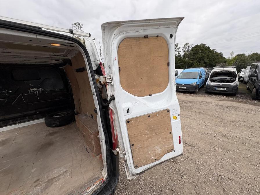 Used Ford Transit Custom 2015 for sale - 76096239: Photo 12