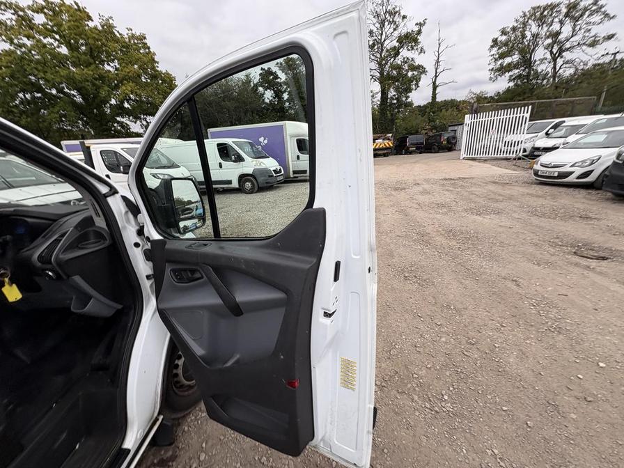 Used Ford Transit Custom 2015 for sale - 76096239: Photo 13