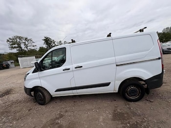 Used Ford Transit Custom 2015 for sale - 76096239: Photo 4
