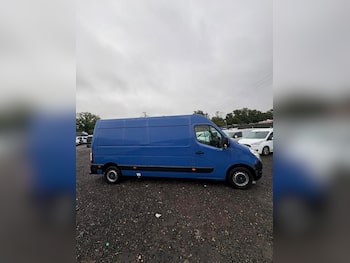 Used Renault Master 2017 for sale - 79865386: Photo
