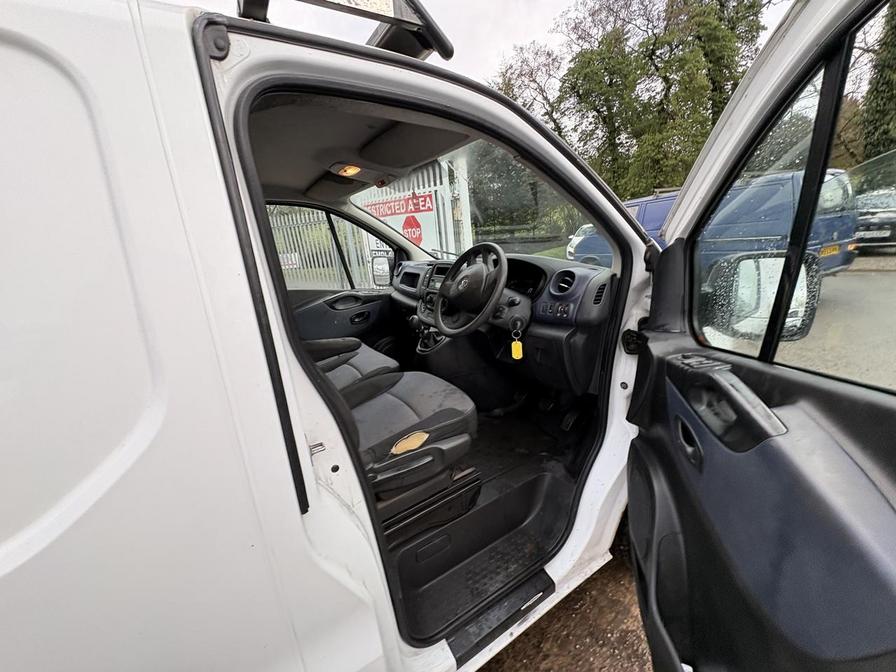 Used Vauxhall Vivaro for sale - 77239728: Photo 12