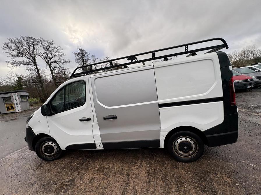 Used Vauxhall Vivaro for sale - 77239728: Photo 8