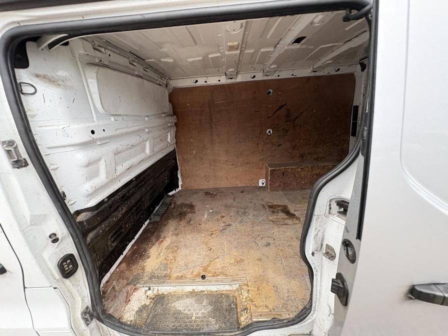 Used Vauxhall Vivaro for sale - 77239728: Photo 9