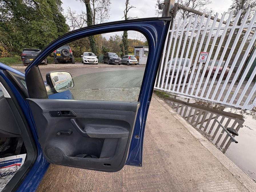 Used Volkswagen Caddy Maxi 2012 for sale - 76487780: Photo 15