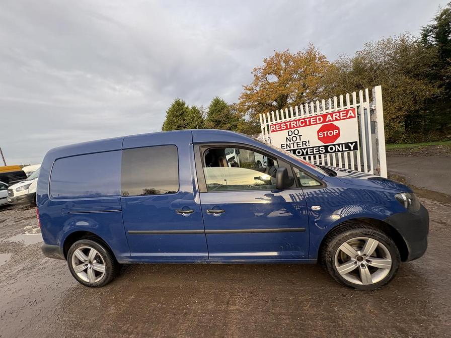 Used Volkswagen Caddy Maxi 2012 for sale - 76487780: Photo 2
